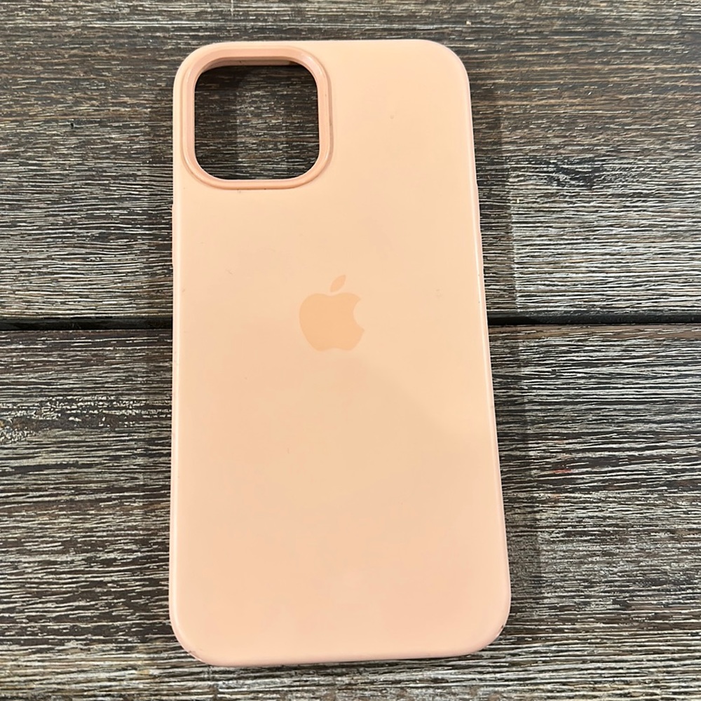 iPhone 12 Pro Max MagSafe Apple case - cantaloupe